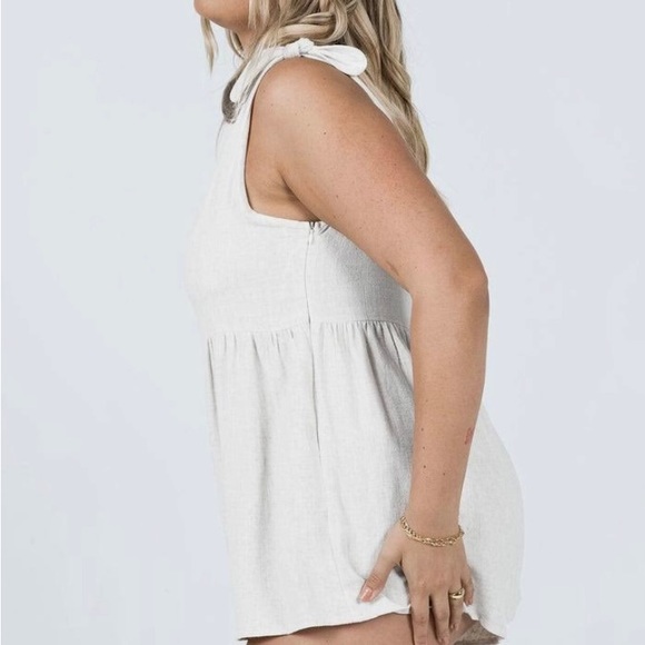 Princess polly beige romper - Picture 3 of 5